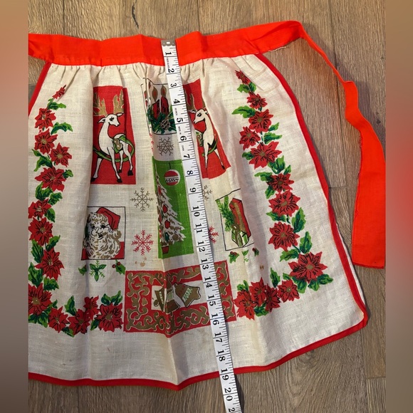 Vintage Linen Festive Red and White Apron Skirt Baking Holiday Christmas - Picture 7 of 12